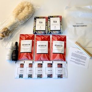 Sakara Wellness Kit